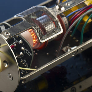 United Studio Technologies UT Twin48 – Large-Diaphragm Tube Condenser Microphone