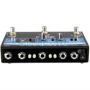Radial Switchbone V2 ABC/Y switcher, class-A with smart LEDs, power booster and tuner out
