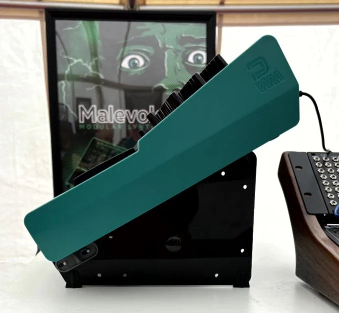 SynthRISE Adapt Large 1