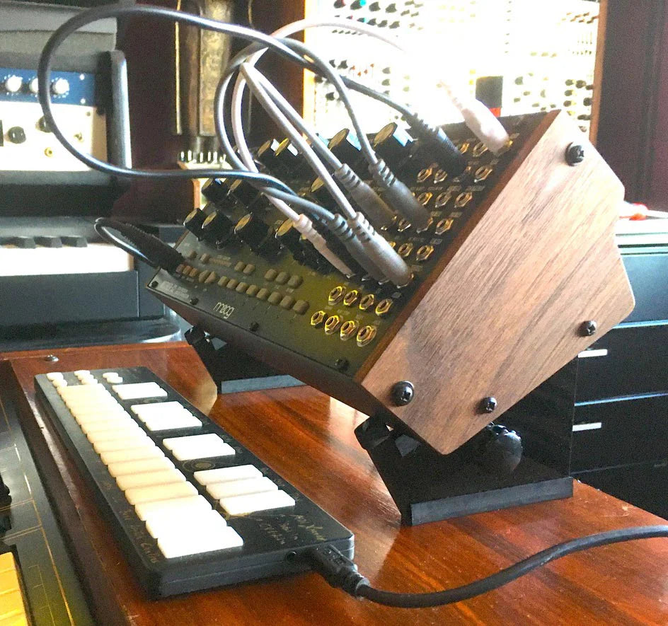 Synth Rise Adapt Small 1