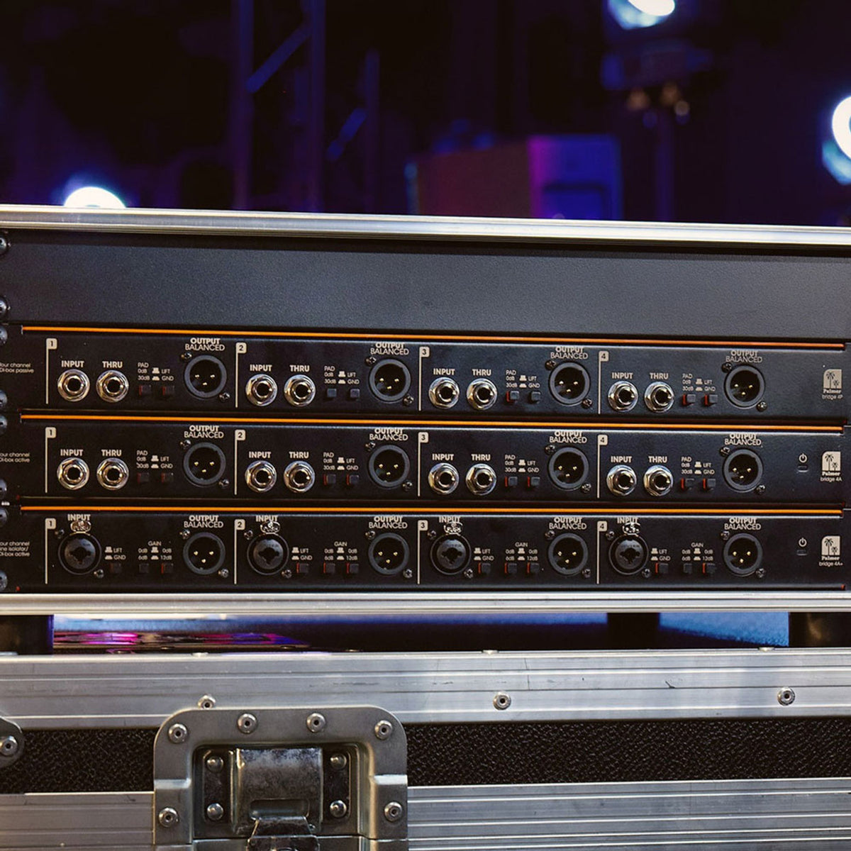 Palmer 19" 4 CH Passive DI Rack with AoC (AUDIO OVER CAT)