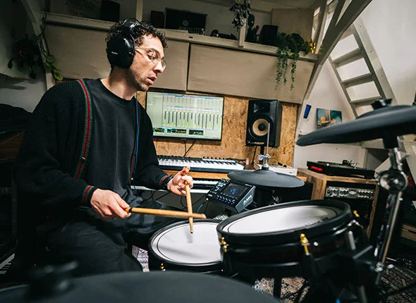 Alesis Strata Club 7 Piece Electronic Drum Kit with Touchscreen Module