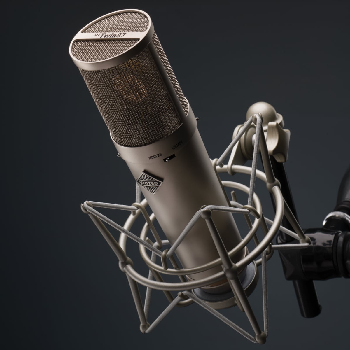 United Twin 87 Large diaphragm Condenser Microphone