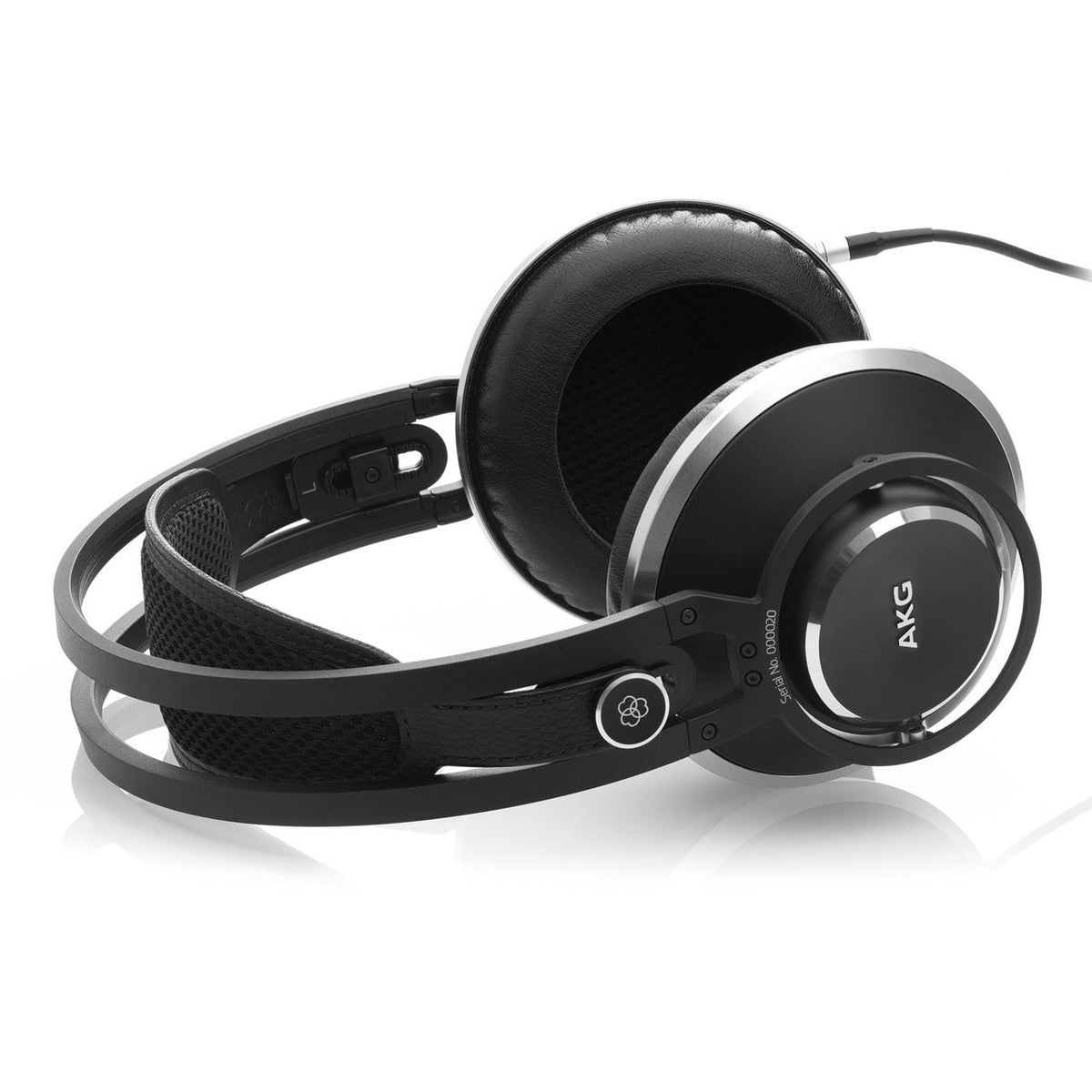 Closed Headphones - AKG K872 Master Reference Closed-Back Headphones