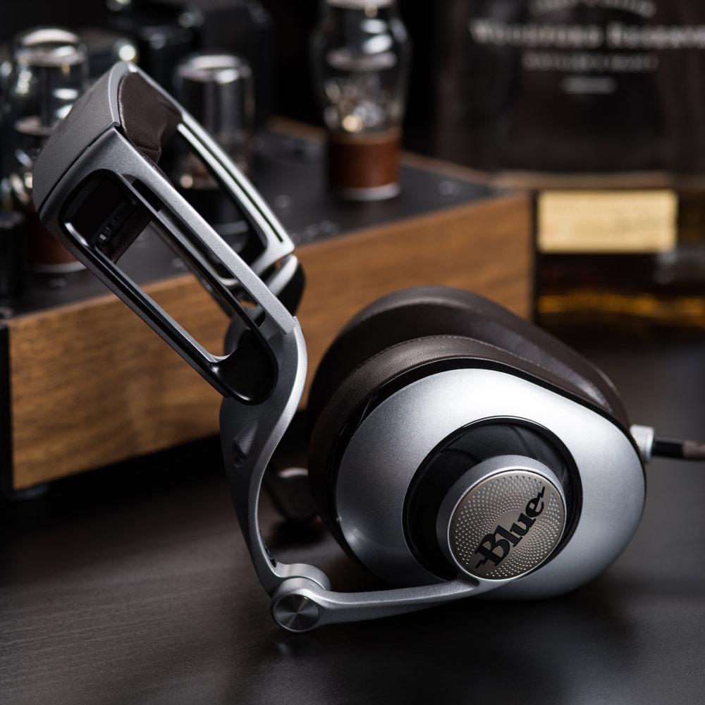 Closed Headphones - Blue Ella Planar Magnetic Headphones With Built-in Audiophile Amp