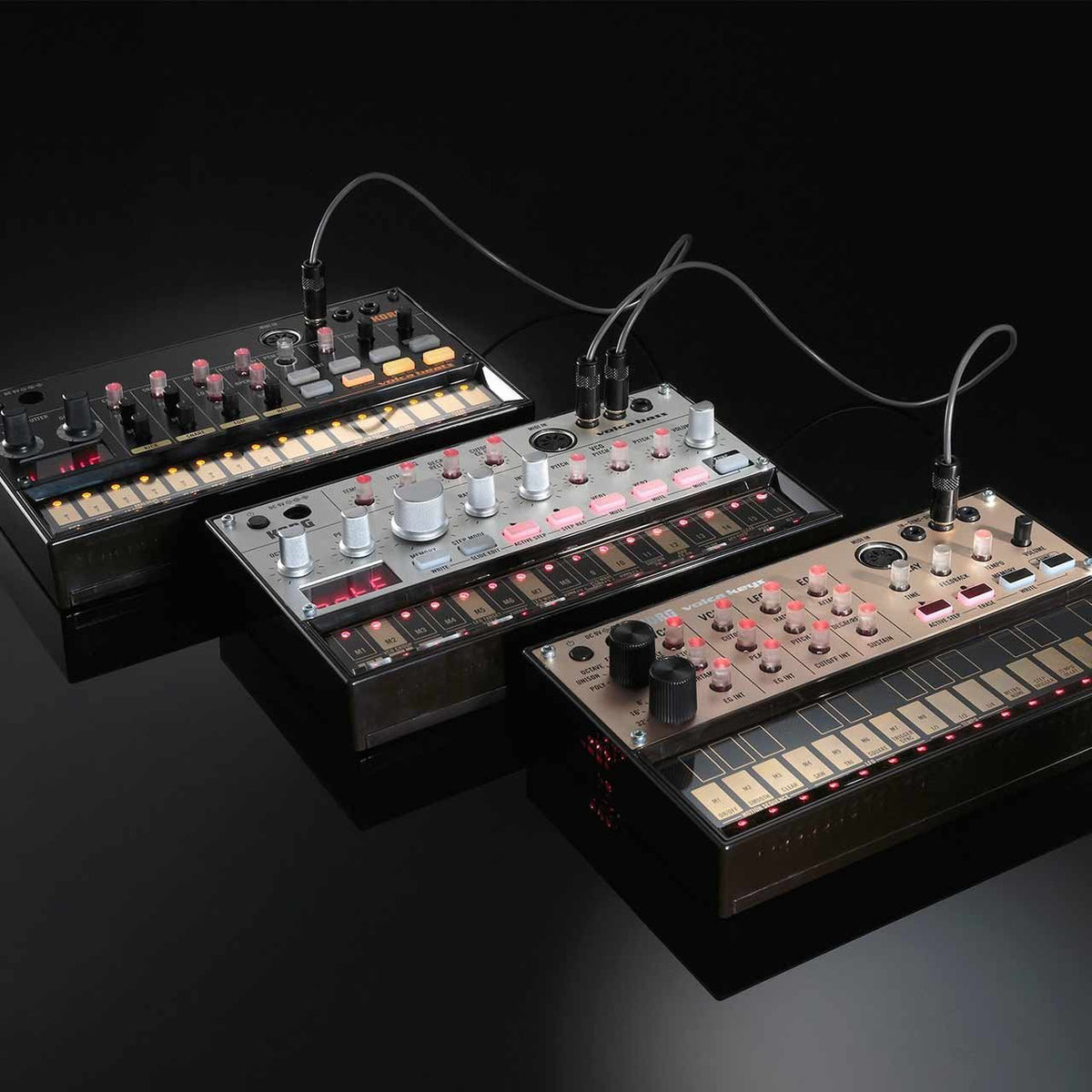 Desktop Synthesizers - Korg Volca Bass Analog Bass Synthesizer & Sequencer