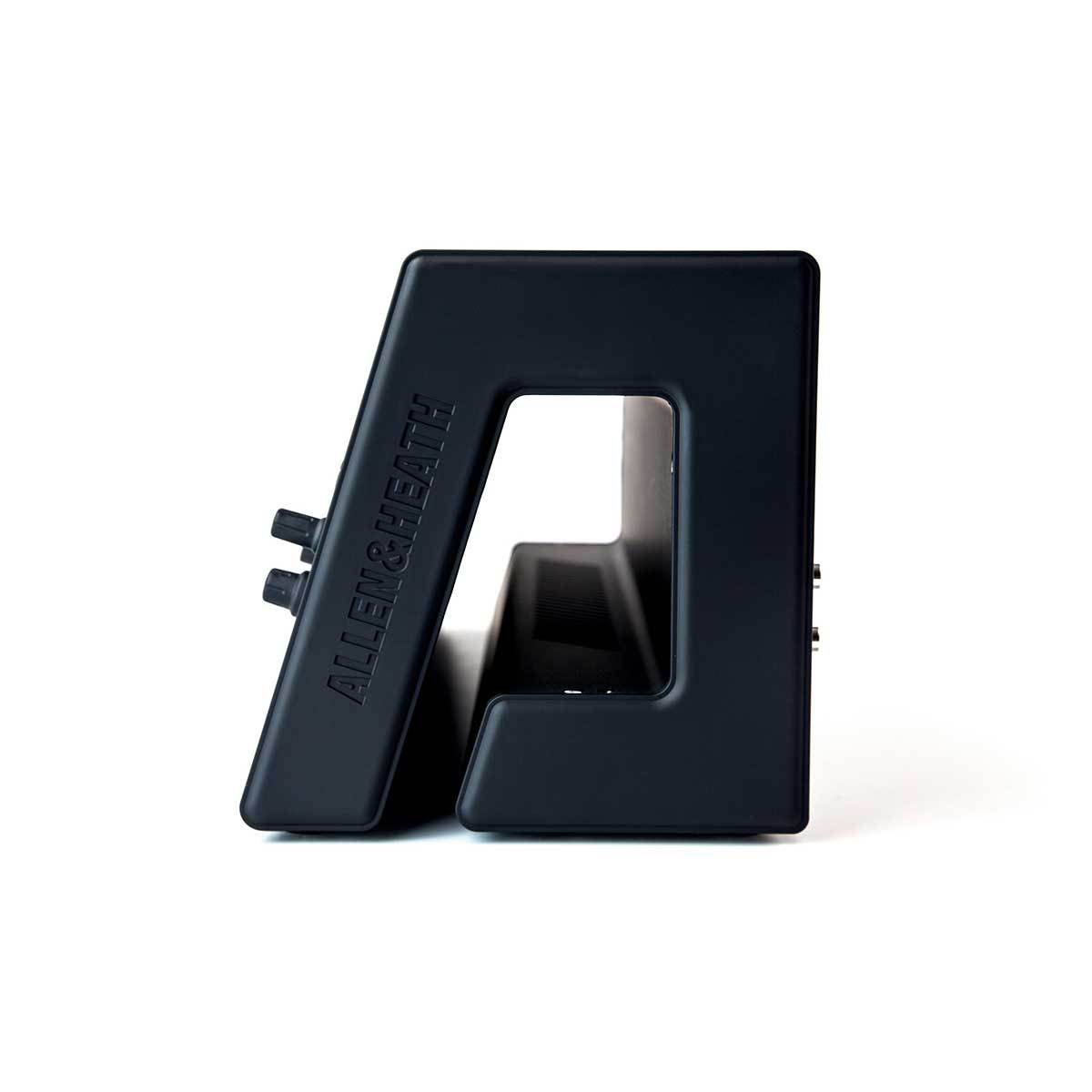 Digital Mixers - Allen & Heath Qu-Pac Portable 22 IN /12 OUT Digital Mixer