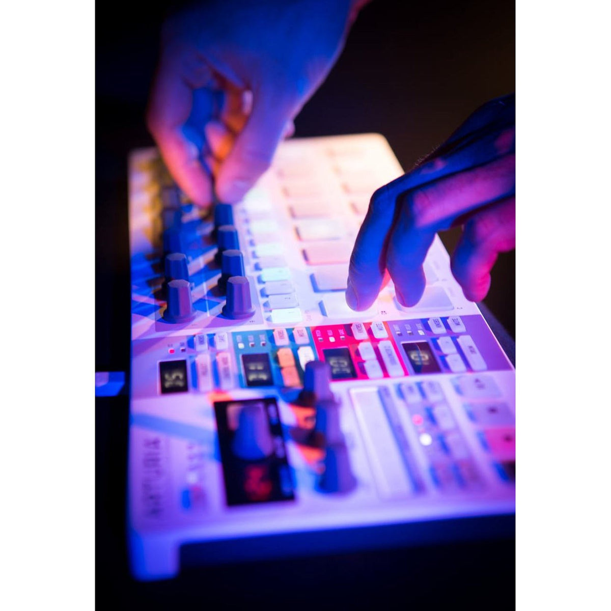 Hardware Sequencers - Arturia Beatstep Pro Performance Sequencer