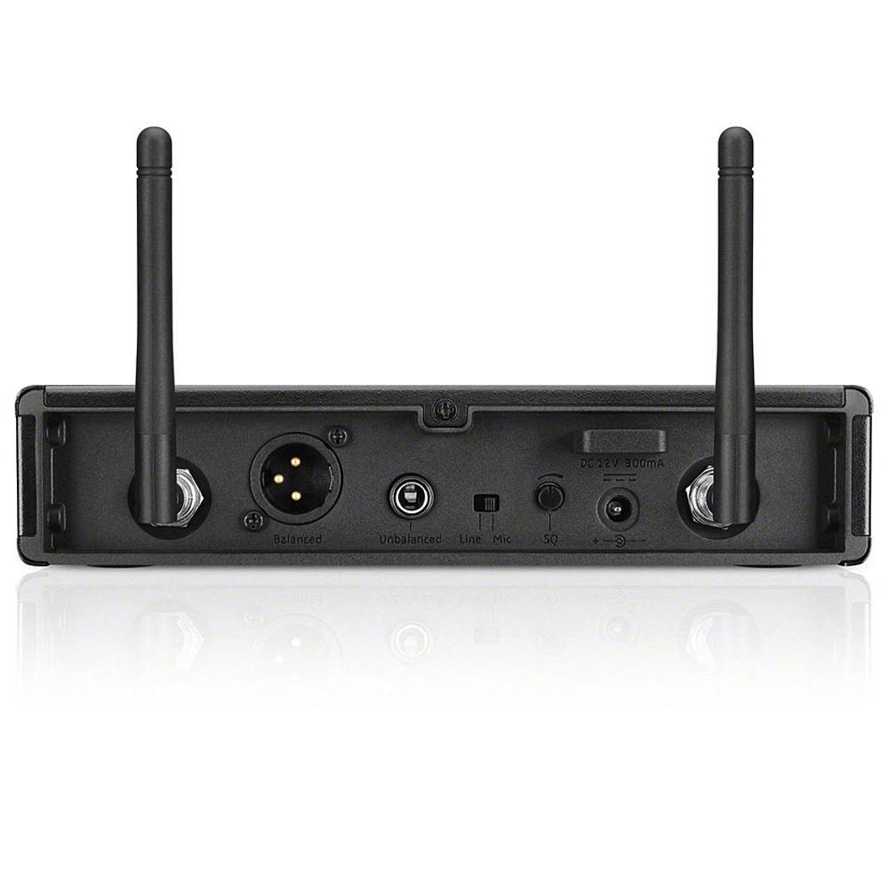 Wireless Systems - Sennheiser XSW2-ME2 - Wireless Microphone System W/ Lapel Microphone & Bodypack